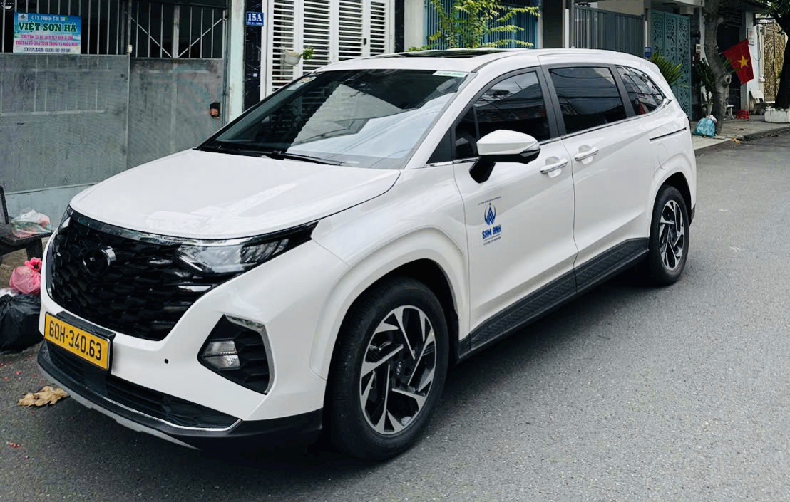 Xe 7 chỗ